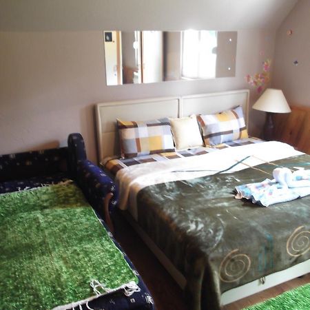 Guest House Kavedzic Žabljak Esterno foto